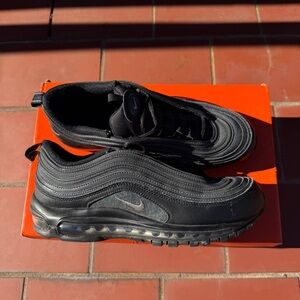 Nike Black Air Max Sneakers
